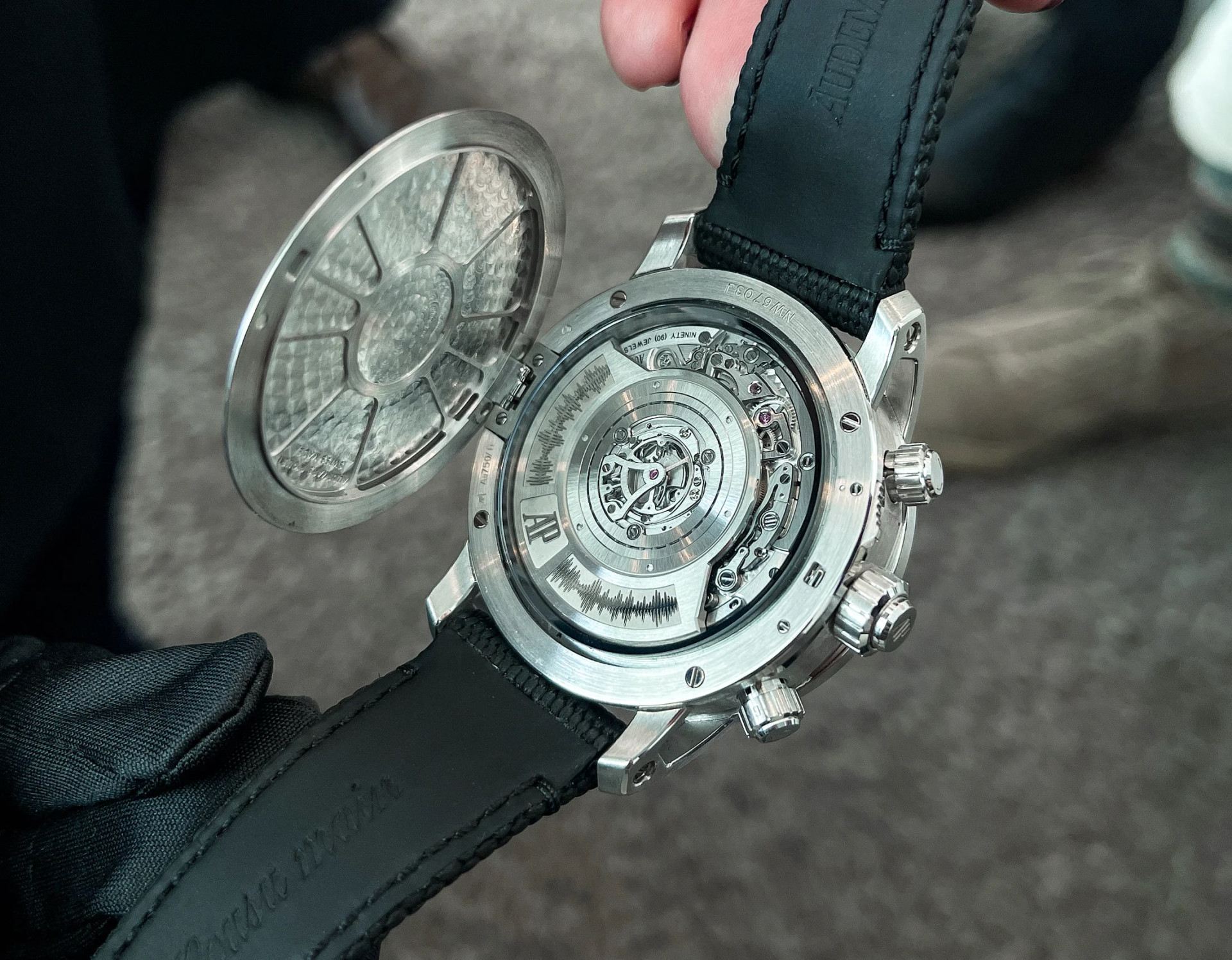 За гранью времени: самые сложные наручные часы в истории