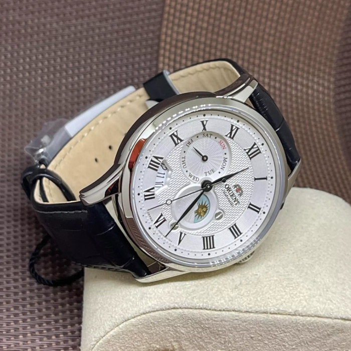 Часы Orient RA-AK0008S